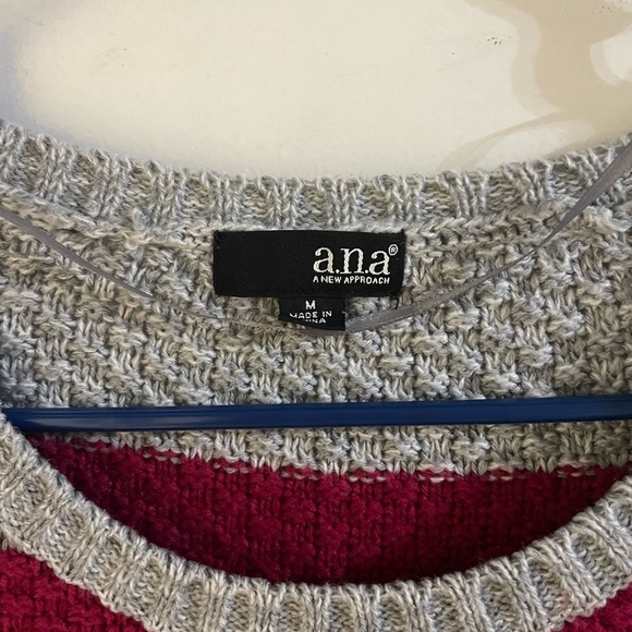 a.n.a Fuchsia Pink & Gray Striped Knit Top size medium - Picture 3 of 5